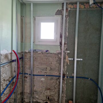 Rénovation de menuiseries PVC pour une maison chaurienne