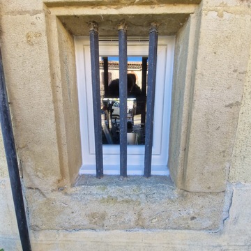 Vous souhaitez remplacer vos fenêtres, volets, porte d’entrée ou porte de garage ?