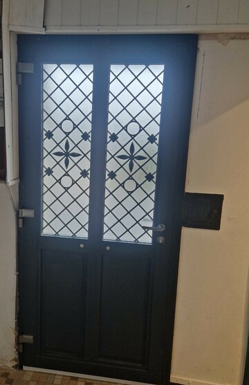Remplacement de porte d’entrée alu