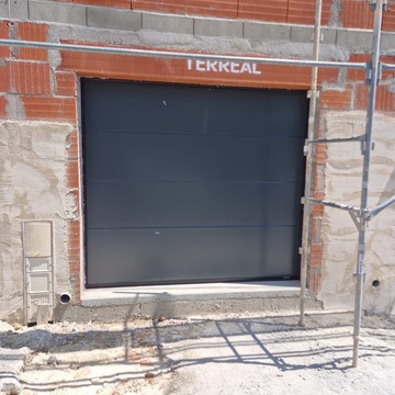 CYBELE MENUISERIE : Une réalisation alliant esthétique et performance à Castelnaudary